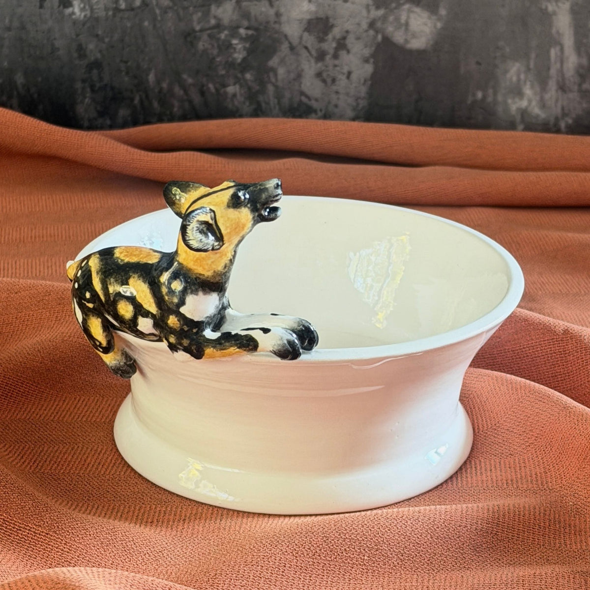 wild dog mini raised bowl