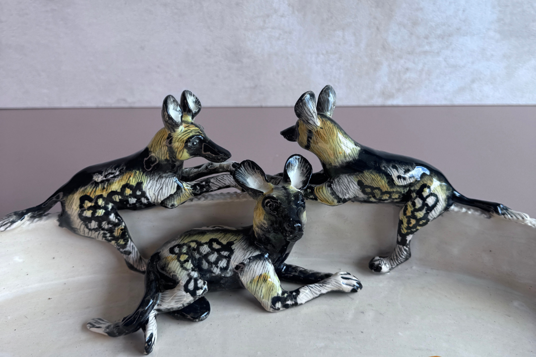 rachael_wild_wild_dogs_south_africa_ceramics_a6ca39ef-1822-4fad-924c-dee5cce6cf87